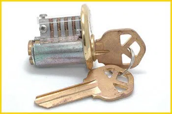 Metro Locksmith Services Tampa, FL 813-778-0318 Metro Locksmith Services Tampa, FL 813-778-0318 - 12-rekeying-locks